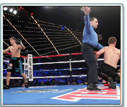 Gennady lands punch on Rosado