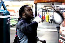 Bermane Stiverne working out at Floyd Mayweather's Gym