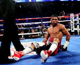 Gamboa KO'ed by Crawford