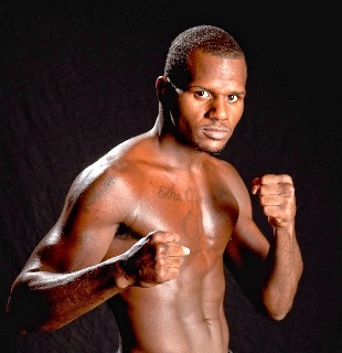 Hank Lundy courtesy of CES - On Doghouse Boxing