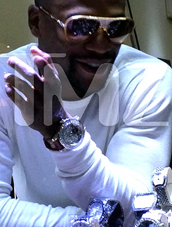 Floyd Mayweather sporting his expensive wrist watch.