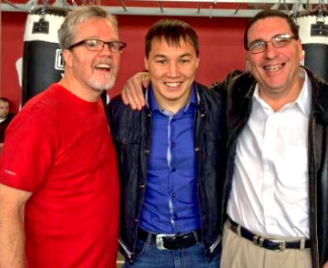 Team Ruslan Provodnikov - L-R: Roach, Provodnikov, Pelullo