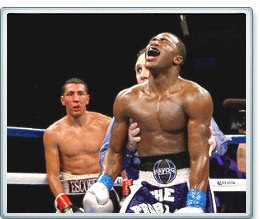 Vicente Escobedo (Rear) - Adrien Broner (Front)