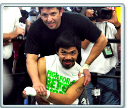 Pic taken this week, Alex Ariz with Manny Pacquiao at Wildcard Gym - Photo © German Villasenor, Doghouse Boxing